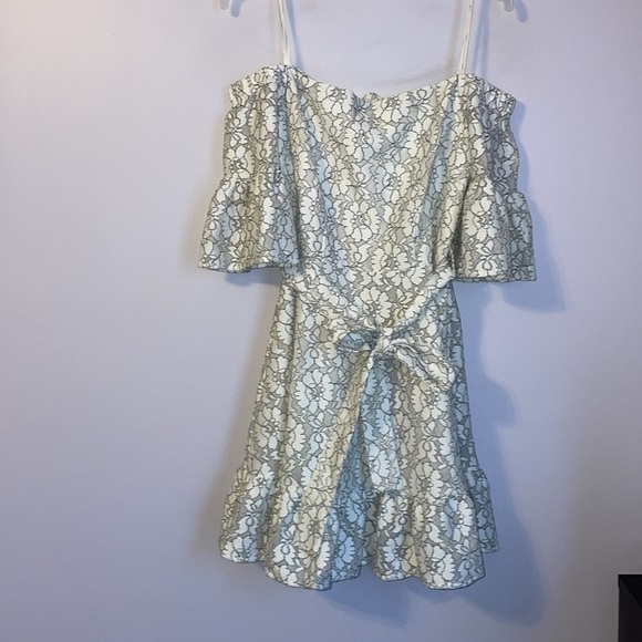 J by J.O.A. Floral Off Shoulder Ruffle Bottom Lace Look Mini Dress size S - Picture 1 of 16